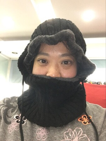 今天收到了帽子，很暖和，也很喜欢，简直是物超所值了。