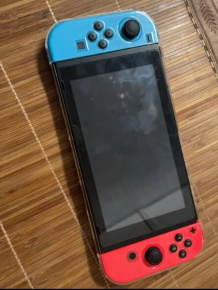 任天堂（Nintendo） Switch NS掌上游戏机 OLED主机 日版彩色 续航加强版 便携家用体感掌机 晒单实拍图