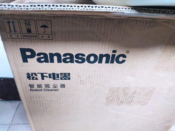 松下（Panasonic）扫地机器人全自动家用智能吸尘器超薄擦地机拖地机摄像头吸扫拖 MC-WRB55 晒单实拍图