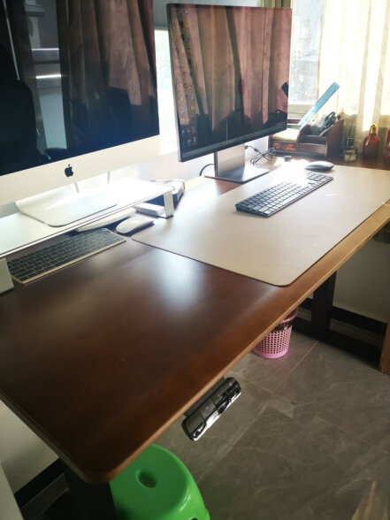 爱特屋 实木电动升降桌办公家用电脑桌可移动工作台电竞游戏桌学习书桌 双电机+橡胶木实木 1.6 x 0.7m桌面尺寸 晒单实拍图