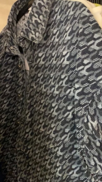 UR2023秋冬女装休闲时髦慵懒撞色印花宽松牛仔衬衫UWV830028 蓝色 S 晒单实拍图