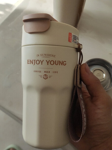 九阳（Joyoung）保温杯咖啡杯男女士随行杯陶瓷内胆吸管水杯便携WR539(白、陶瓷) 晒单实拍图
