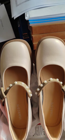 意尔康女鞋 女士单鞋2023秋季新款牛皮浅口粗跟玛丽珍鞋时尚小皮鞋女 米白 36 晒单实拍图