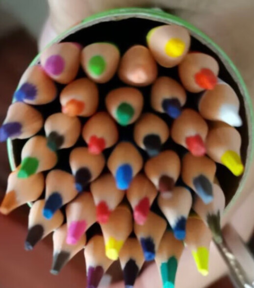 马培德Maped 环保彩色铅笔筒装 学生绘画涂色油性彩铅笔 儿童画画笔套装手绘填色笔绘画工具文具礼物 36色 晒单实拍图