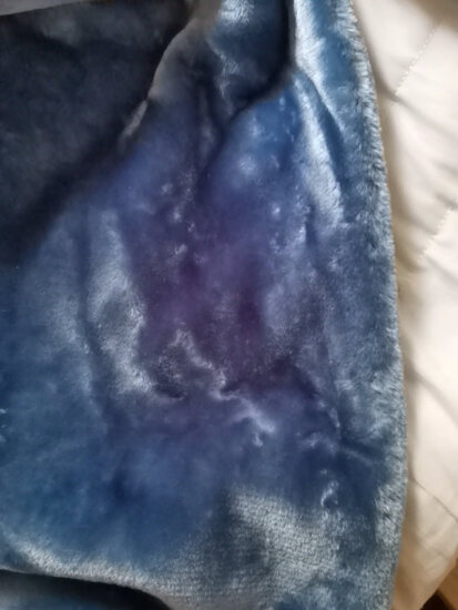 南极人双层加厚拉舍尔毛毯 5.6斤 秋冬保暖厚空调毯盖毯 180*220cm 实拍图