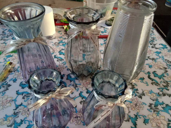 军英（JUNYING） 军英 玻璃花瓶彩色磨砂透明水培植物插花瓶客厅餐厅插花摆件家饰花瓶 2019-41A 1只装 实拍图