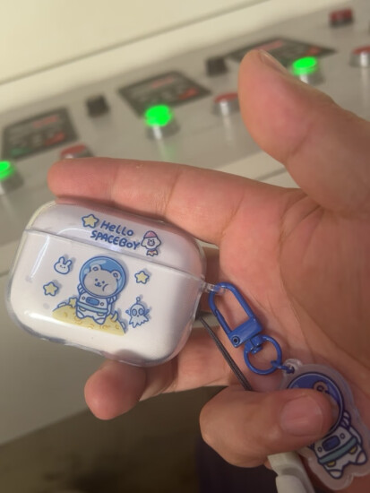 苹果airpods pro二代苹果无线蓝牙耳机第二代2代 支持主动降噪 定制礼盒套装【闪电接口】 实拍图