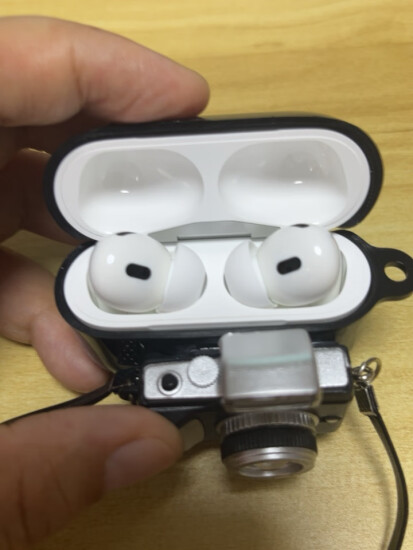 苹果airpods pro二代苹果无线蓝牙耳机第二代2代 支持主动降噪 MagSafe磁吸充套装【闪电接口】 实拍图