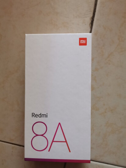 Redmi 8A 5000mAh 骁龙八核处理器 AI人脸解锁 莱茵护眼全面屏 4GB+64GB 深海蓝 智能老人手机 小米 红米 实拍图
