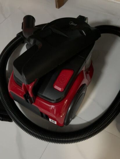 美的（Midea）吸尘器家用 C6 有线卧式大吸力地毯清洁机大功率强劲吸力一键收线 实拍图