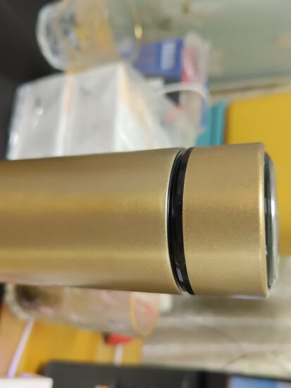 然也（RAE）保温杯500ml大容量304不锈钢带过滤泡茶杯办公水杯子金色R3318 实拍图