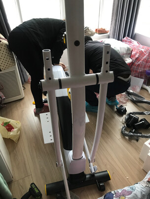 %title插图%num 锐步(Reebok)椭圆机家用磁控太空漫步机 GX40白色ZS