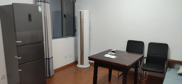 华凌空调 新能效 空调立式 手机智能遥控 急速冷暖 2匹 客厅空调柜机 KFR-51LW/N8HA3 以旧换新