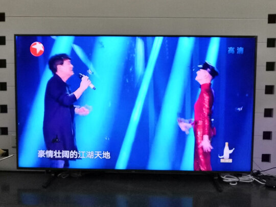 三星QA65Q7ATAJXXZ电视|知乎问答：电视三星q7at与q70t哪个好区别是啥？这么选不盲目？