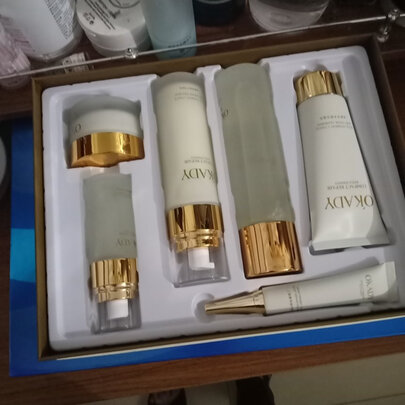 各位姐妹们欧佩化妆品怎么样?使用起到效果到底怎么样?