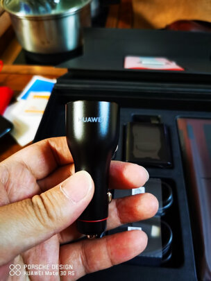 华为 HUAWEI Mate 30 RS怎么样?上手两小时想摔了后悔极?