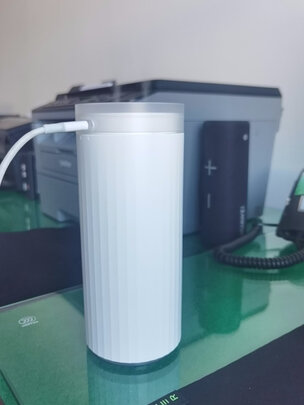 加湿器