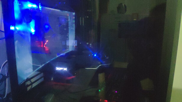 讯景（XFX）RX 5700 XT 8GB 黑狼版怎么样,大V分享种草全过程【三大看点】