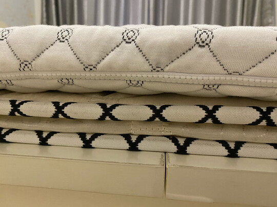 床垫|【热搜头条】金橡树床垫好吗？值得选购吗？优缺点评测讲解