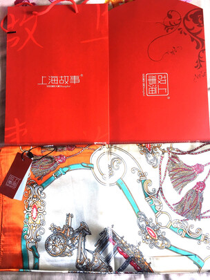 女士丝巾
