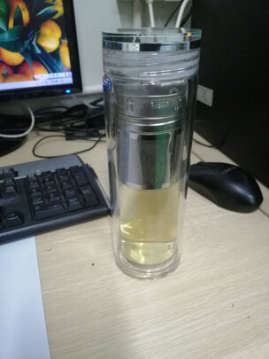 玻璃杯