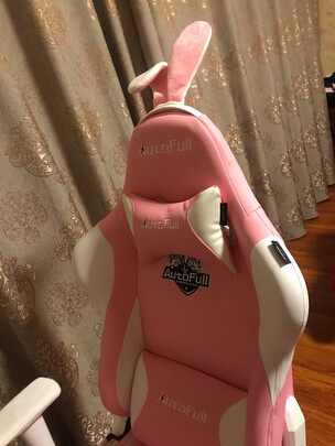 电脑椅