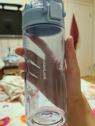 运动水杯