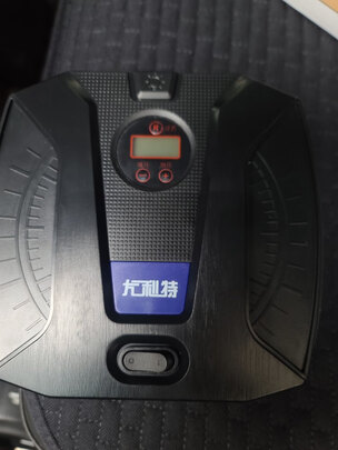 车载充气泵