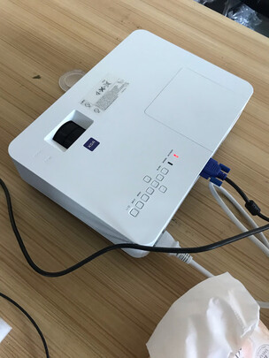 索尼VPL-DX221好不好呢?使用一个月我真心不后悔