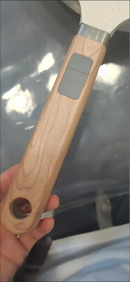 麦饭石不粘锅