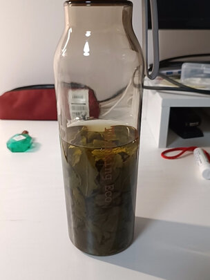 运动水杯