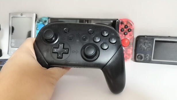 Nintendo SwitchHAC-A-FSSKA怎么样？兼容性够高吗？方便快捷吗？