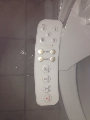 智能马桶盖|海尔V3-200智能马桶盖怎么样？亲身体验告知你实情！