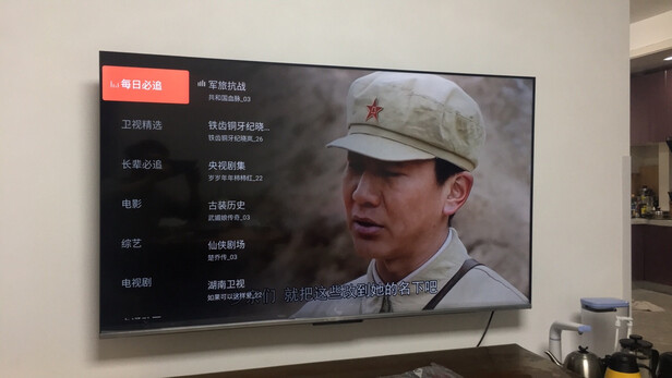 真实感受tcl65v8和荣耀x1哪个好？用户分析感受？