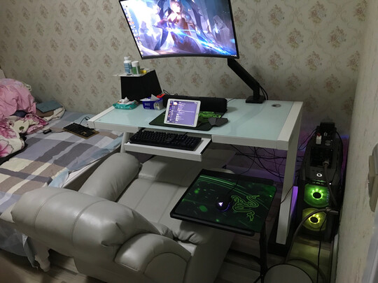 显示器支架