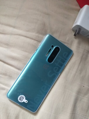 一加 OnePlus 8 Pro怎么样?上手两小摔了后悔至极了是吗