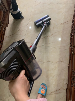 吸尘器|小狗T11 Cyclone Rinse吸尘器怎么样?亲身体验告知你实情!