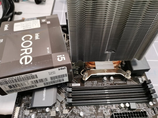 主板|技嘉B660M GAMING X DDR4主板到底怎么样，参数如何！