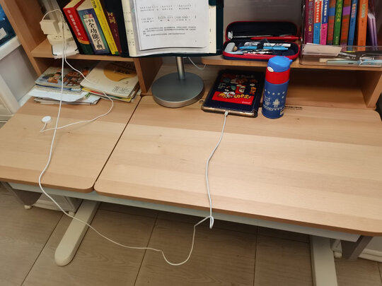 儿童学习桌椅套装