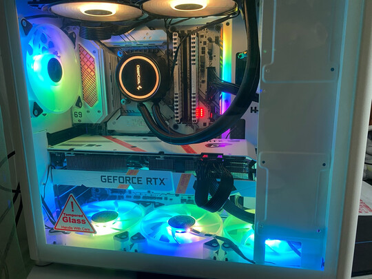 七彩虹CVN|七彩虹CVN Z690 GAMING FROZEN V21主板独家揭秘评测真相,不看后悔!