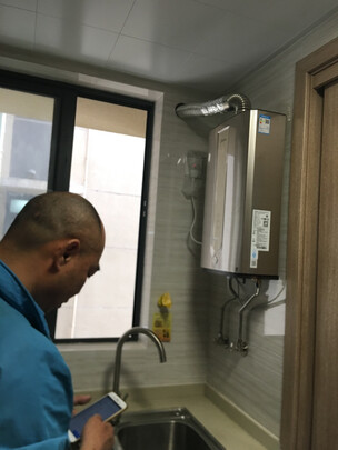 热水器|美的JSQ30-ZC5热水器怎么样？内幕使用评测揭秘