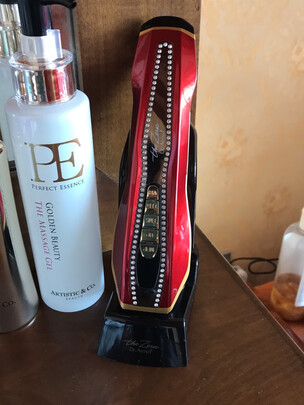 dr.arrivothe|【电商快报】Dr.Arrivo the zeus宙斯美容仪没有一点用？看用后姐妹反馈?