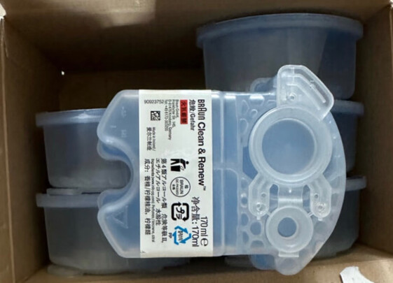 一直喜欢在京东购物,产品质量有保障,物流速度也很快,用博朗自动清洁