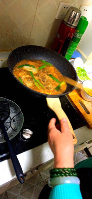 麦饭石不粘锅