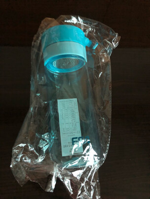 塑料水杯