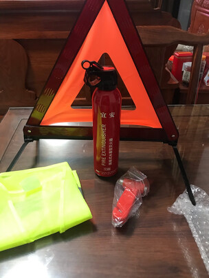 汽车三角警示牌
