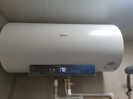 三,美的f5032-dv5(hy)储水式电热水器网友对比评测