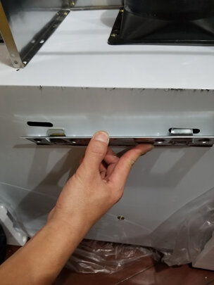 先科X10油烟机|「静下心看」先科油烟机怎么样？使用三周彻底后悔？爆真实内幕？
