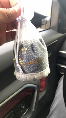汽车竹炭包