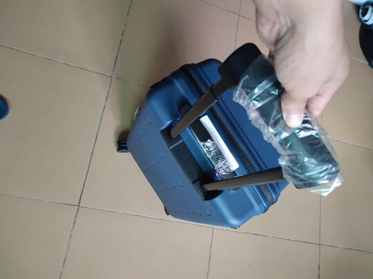 小米小米旅行箱|小米小米旅行箱 青春款 20英寸 黑色拉杆箱怎么样？内幕使用评测揭秘